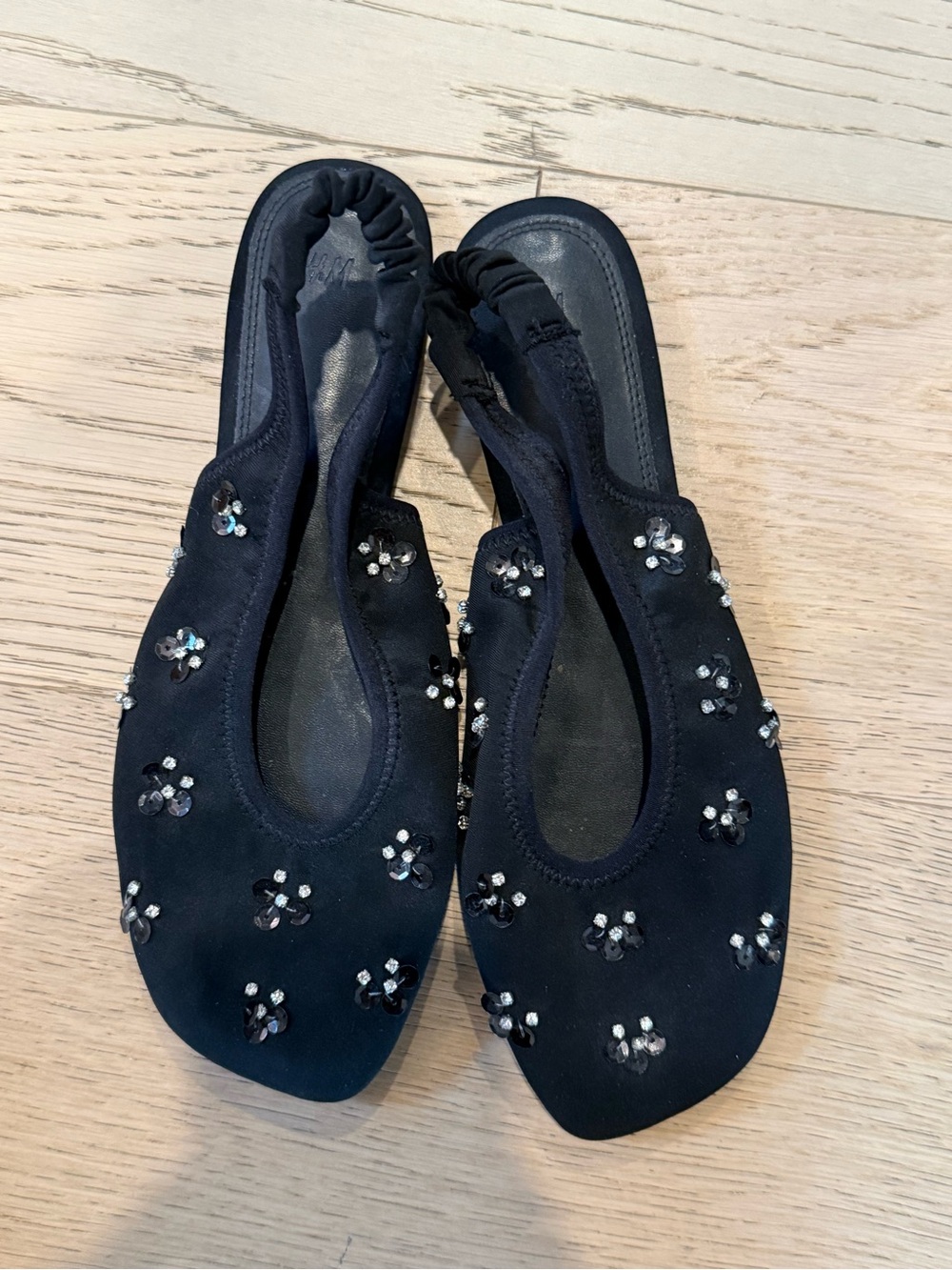 H&M Black Embellished Women's Slip-On Ballet Flats